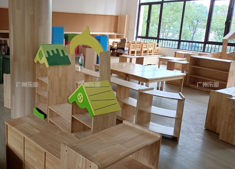 东莞市凤岗幼儿园教室家具提供案例(图2)