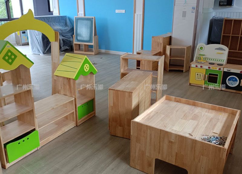 东莞市凤岗幼儿园教室家具提供案例(图3)